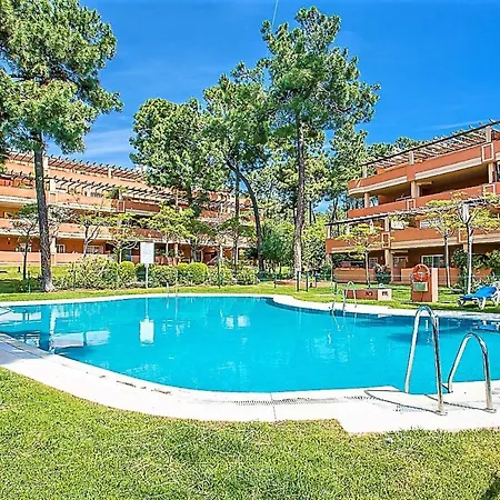 R34 Garden In Elviria Марбелья